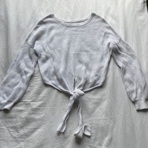 Hollister Tied Sweater Size Medium